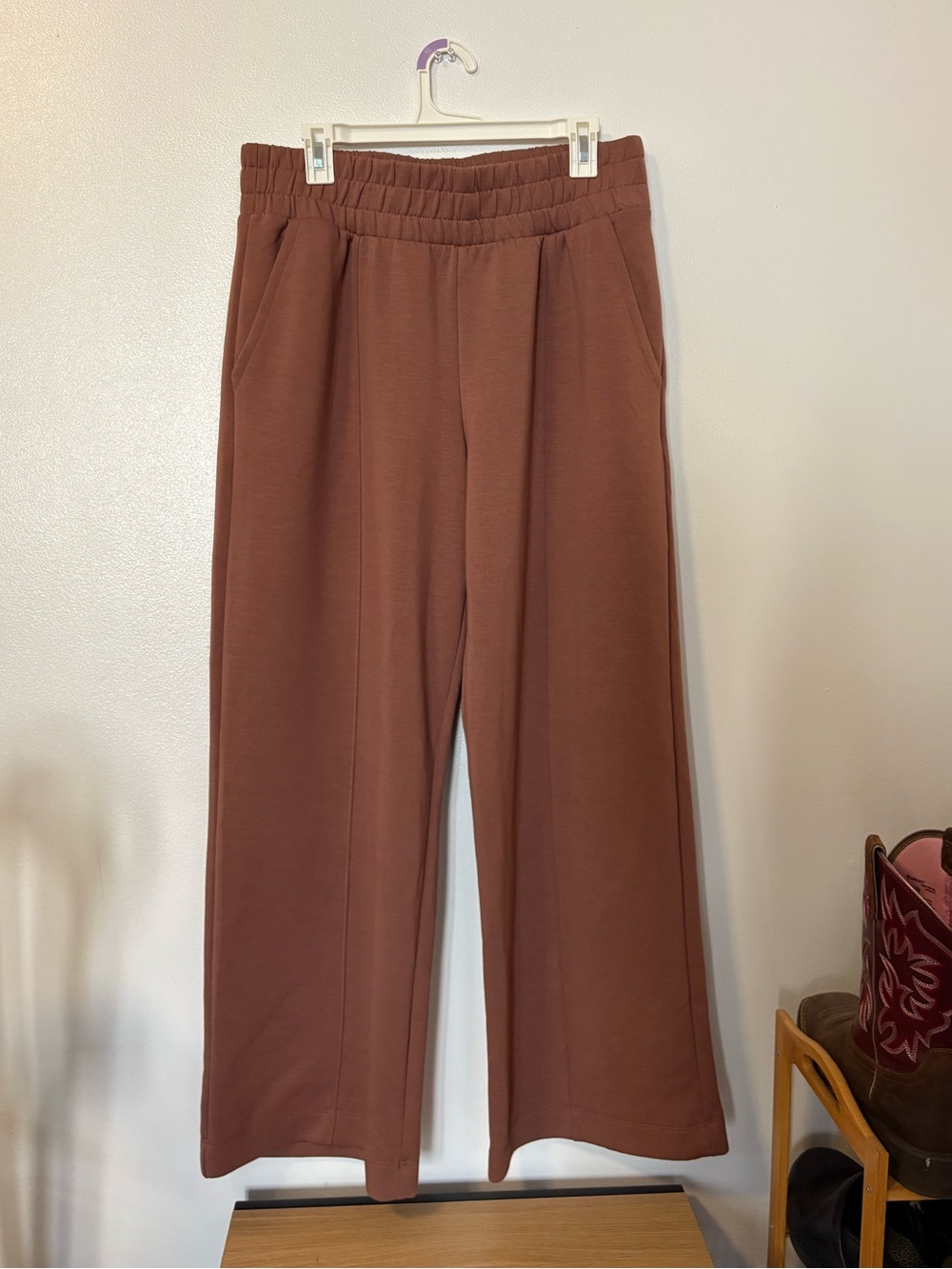Old Navy Bounce Fleece Wide Leg Sweatpants